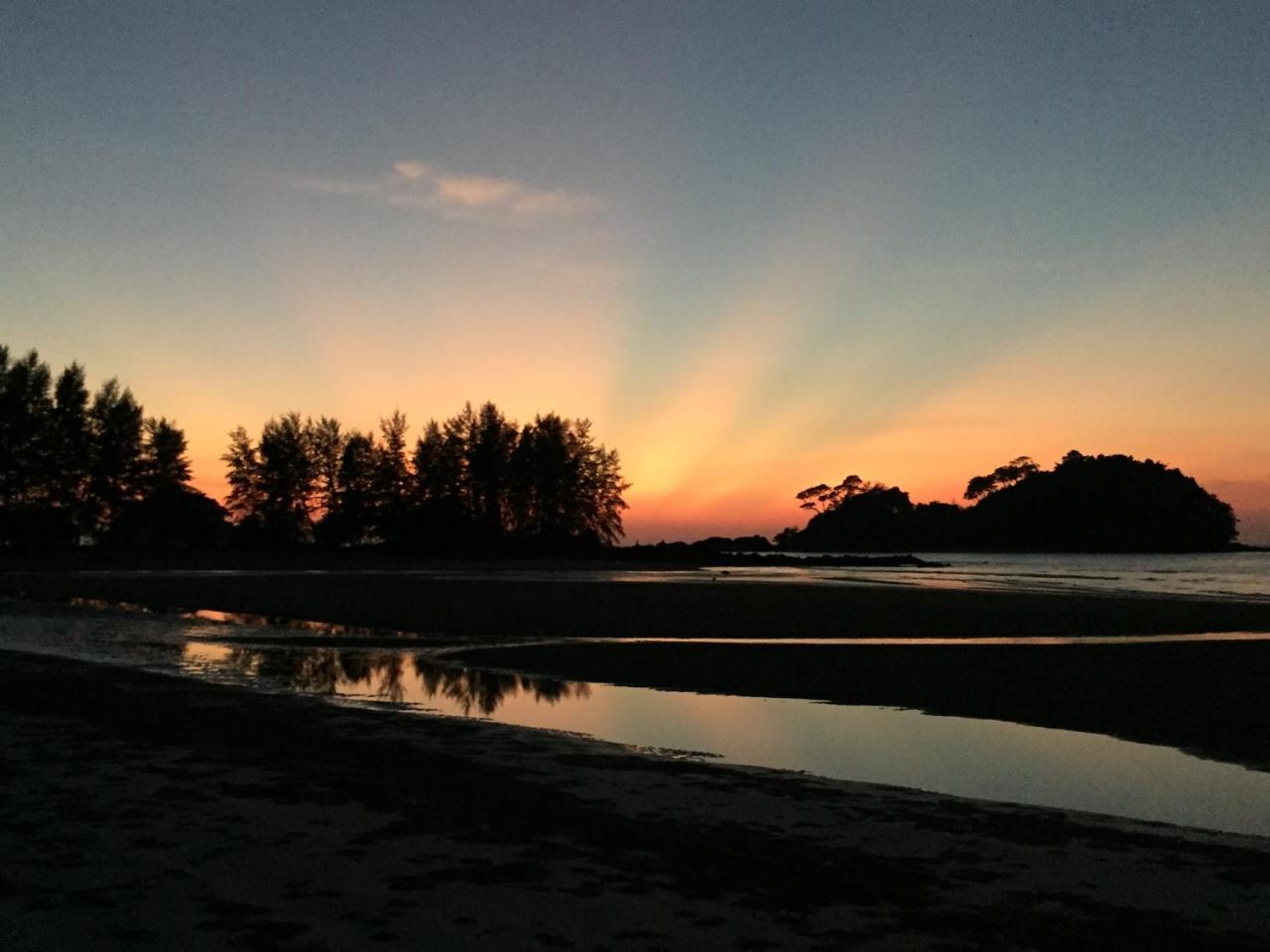 فندق Sea Rounding Ko Phra Thong المظهر الخارجي الصورة